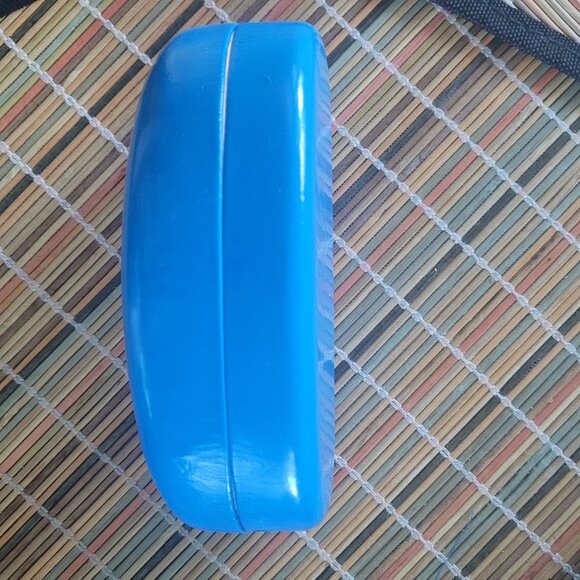 D&G by Dolce & Gabanna Blue Sunglasses Case - Picture 5 of 12